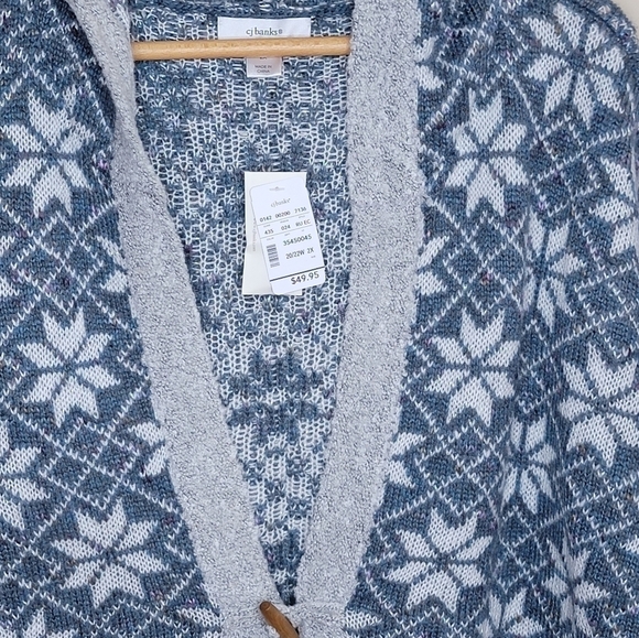NWT CJ Banks | Blue Knit Snowflake Short Sleeve Hooded Poncho Style Sweater - Picture 5 of 6
